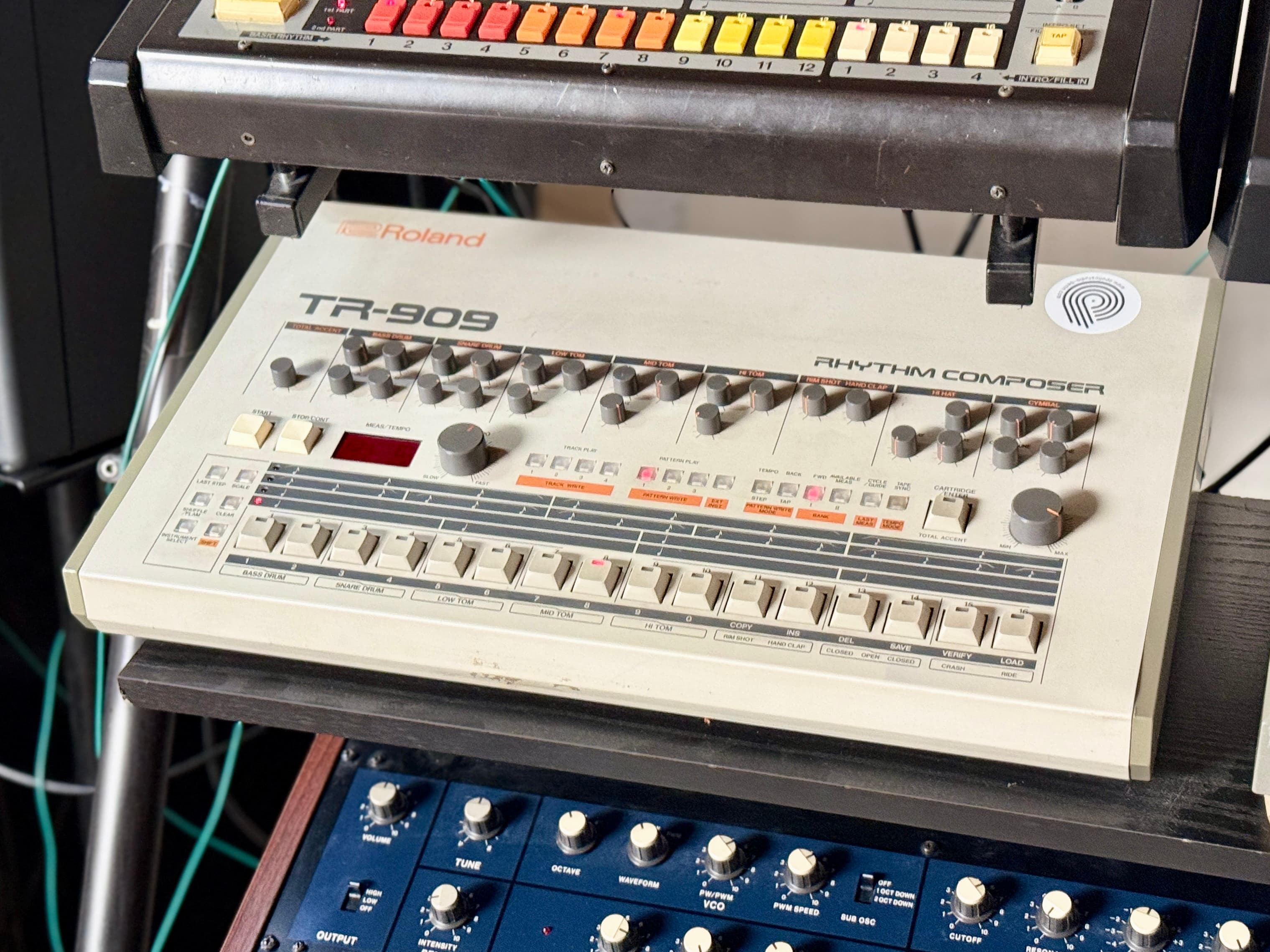 Roland TR-909