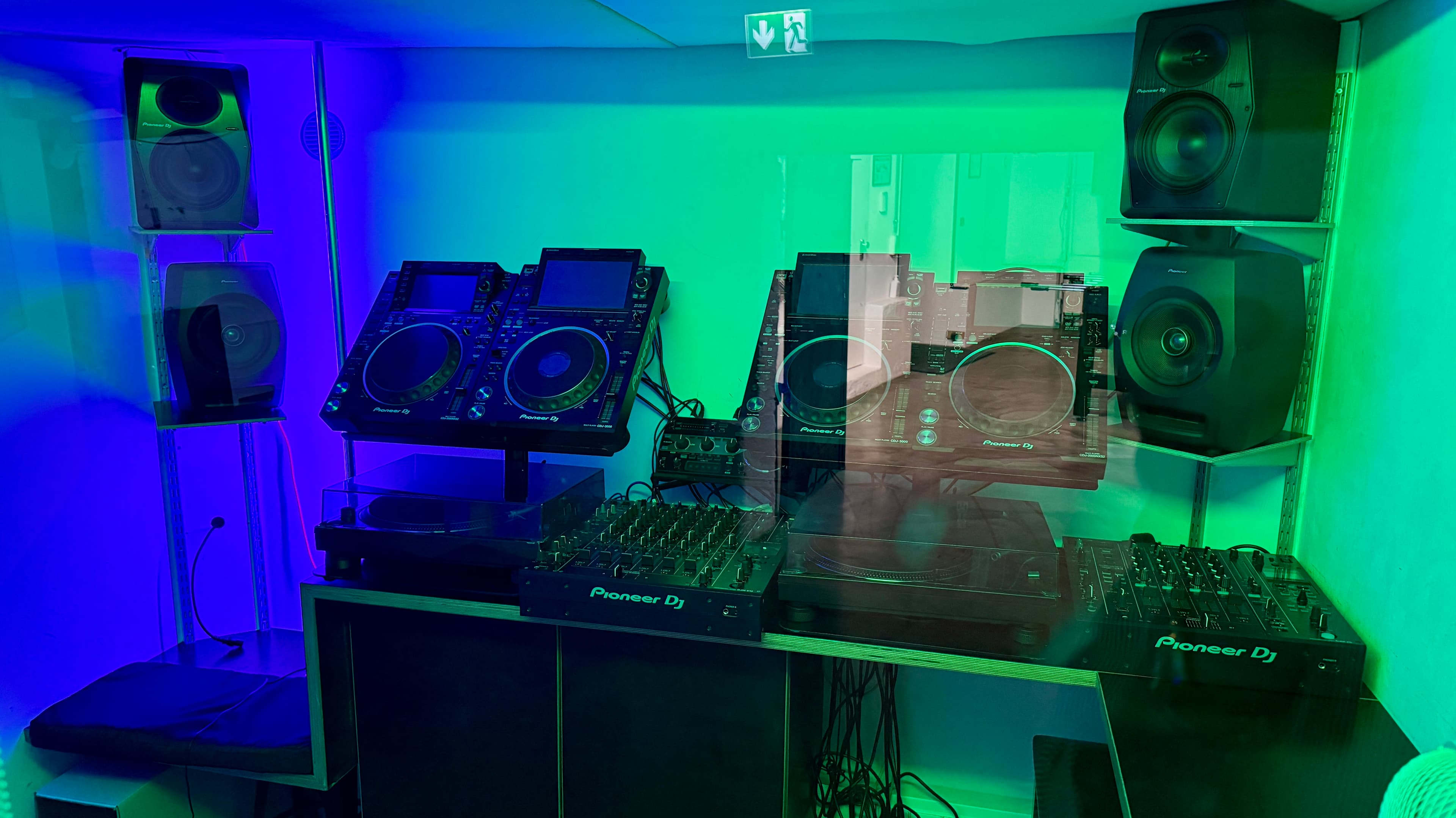 Riverside Pioneer DJ Room